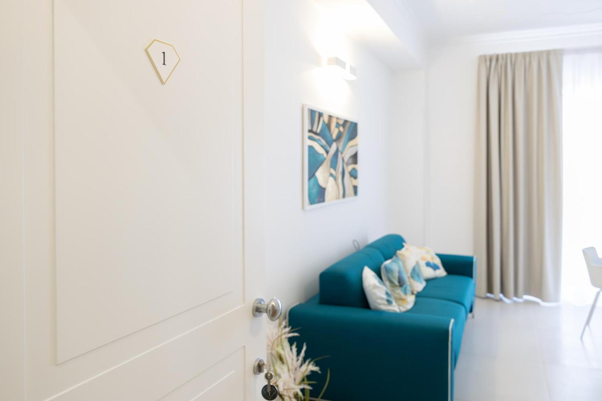 Adamas Apartment , Rooms And Suite トラーパニ エクステリア 写真